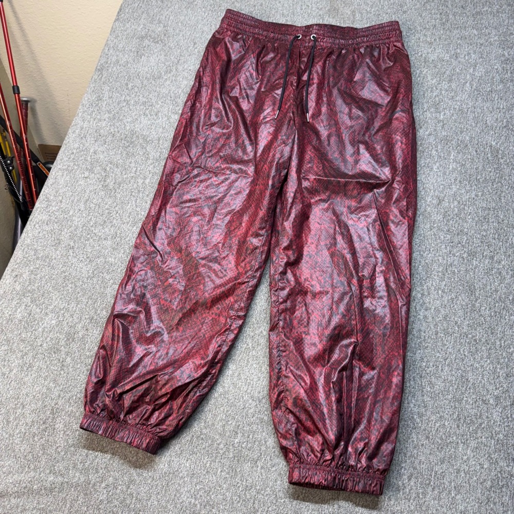 Nike Sportswear Womens Red Snakeskin Metallic Track Pants CJ6347-677 Large